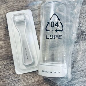 Rodan + Fields Redefine AMP MD Roller